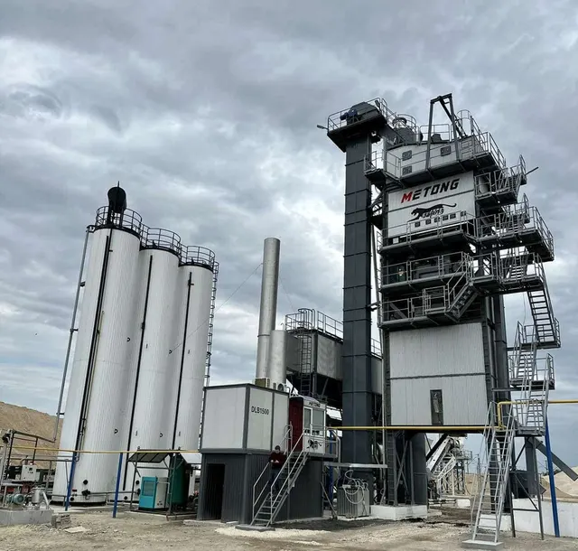 Поставка АБЗ Metong DLB-1500 (120 т/ч, 6 фракций) в Саратовскую область, фото 1 из 3